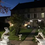 Bed and Breakfast Le Chateau De Failloux, Piscine Interieure, Sauna 4*