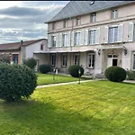 Le Chateau De Failloux, Piscine Interieure, Sauna 埃皮纳勒