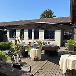 Couette-café Le Château De Failloux, D Hôtes,piscine Intérieure