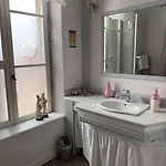 住宿加早餐酒店 Le Chateau De Failloux, Piscine Interieure, Sauna