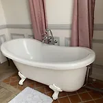 住宿加早餐酒店 Le Chateau De Failloux, Piscine Interieure, Sauna 埃皮纳勒