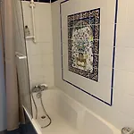 Le Château De Failloux, D Hôtes,piscine Intérieure 4*