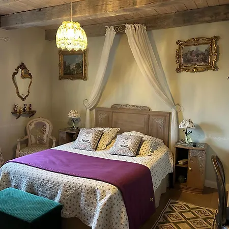 Le Chateau De Failloux, Piscine Interieure, Sauna Panzió 4*
