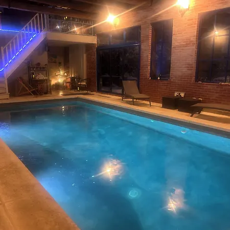 Le Chateau De Failloux, Piscine Interieure, Sauna Panzió 4*