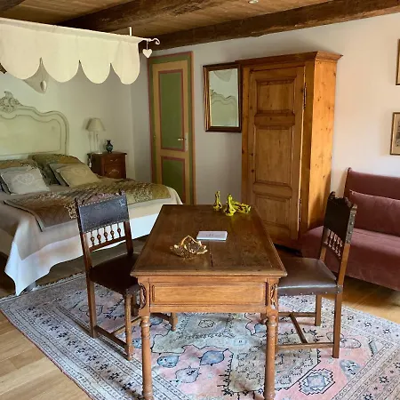 Bed and breakfast Le Château De Failloux, D Hôtes,piscine Intérieure 4*