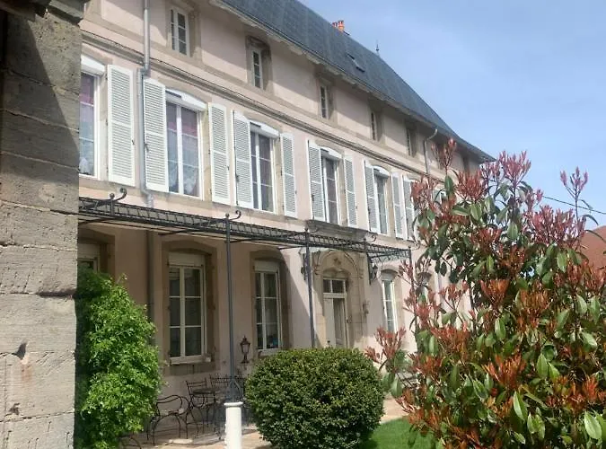 Le Chateau De Failloux, Piscine Interieure, Sauna Oda ve Kahvaltı Épinal