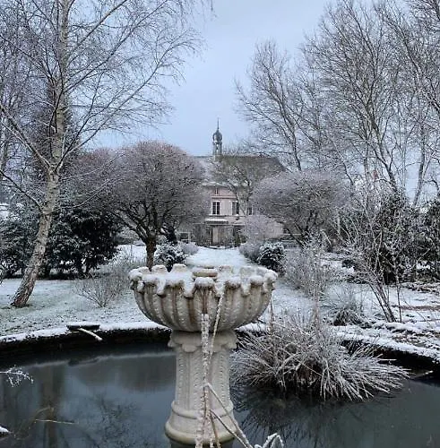 Le Chateau De Failloux, Piscine Interieure, Sauna Oda ve Kahvaltı