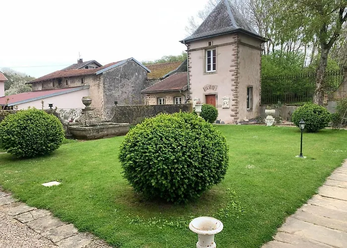 Le Chateau De Failloux, Piscine Interieure, Sauna Panzió