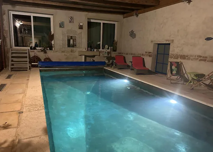 Le Chateau De Failloux, Piscine Interieure, Sauna Épinal