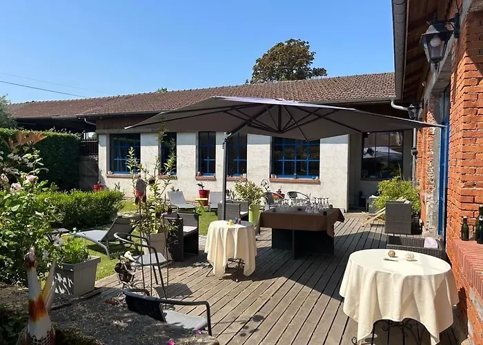 Oda ve Kahvaltı Le Chateau De Failloux, Piscine Interieure, Sauna