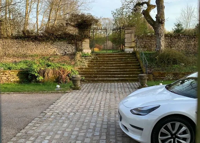 Le Chateau De Failloux, Piscine Interieure, Sauna 4*