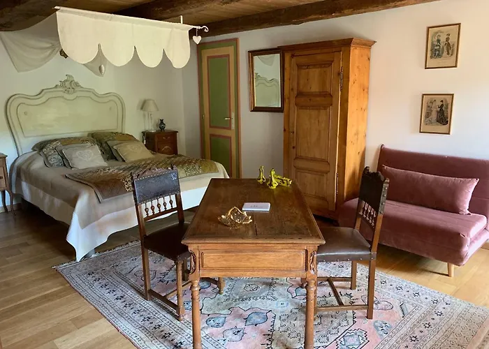 Bed & Breakfast Le Chateau De Failloux, Piscine Interieure, Sauna 4*